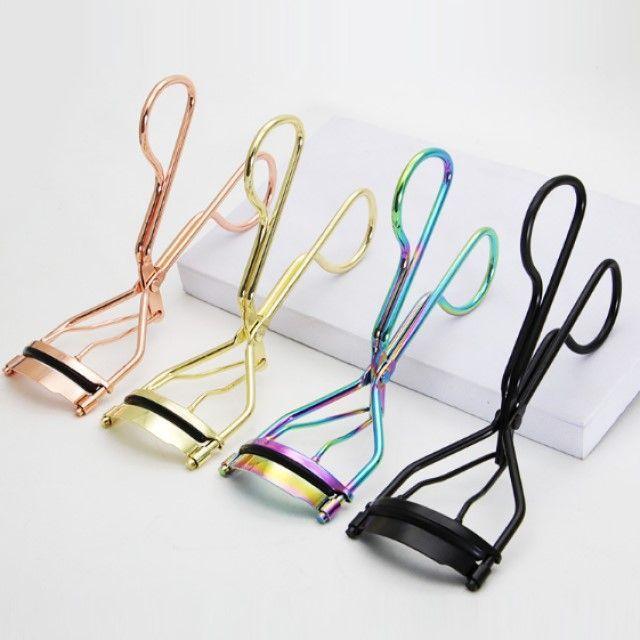 Lashie - Eyelash Curler Black
Lashie - Eyelash Curler Black