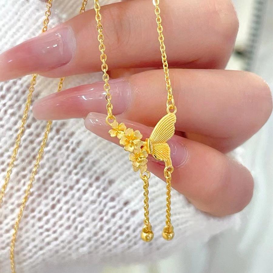Flower butterfly flowing water pendant necklace light luxury temperament high sense collarbone chain niche sweet versatile jewelry
Flower butterfly flowing water pendant necklace light luxury temperament high sense collarbone chain niche sweet versatile jewelry