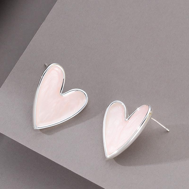 Japanese and Korean sweet temperament fairy wind playful cute irregular love stud earrings niche personality exquisite simple earrings рожевий
Japanese and Korean sweet temperament fairy wind playful cute irregular love stud earrings niche personality exquisite simple earrings рожевий
