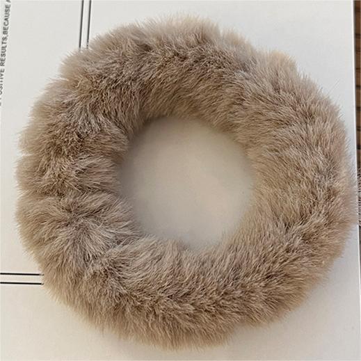 Новые эластичные резинки для волос женские плюшевые резинки для волос конфетного цвета резинки для волос держатели для хвостика аксессуары для волос для девочек и детей
Новые эластичные резинки для волос женские плюшевые резинки для волос конфетного цвета резинки для волос держатели для хвостика аксессуары для волос для девочек и детей