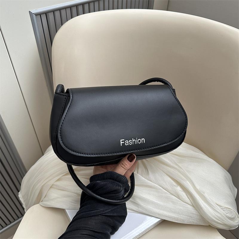 Модная сумка женская новая простая подмышечная маленькая квадратная сумка 2024 весна корейская версия нишевая текстура дизайн сумка на плечо прилив чёрный
Модная сумка женская новая простая подмышечная маленькая квадратная сумка 2024 весна корейская версия нишевая текстура дизайн сумка на плечо прилив чёрный