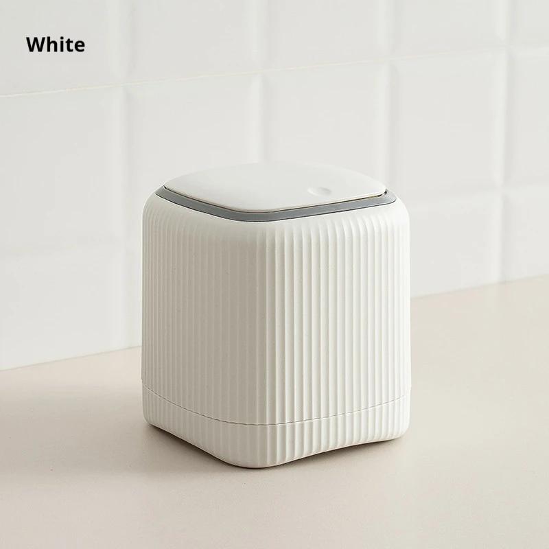 Mini Desktop Trash Can with Lid Garbage Waste Bin Organizer Bedroom Office Storage Box Durable Plastic in/Outside Double Barrels білий
Mini Desktop Trash Can with Lid Garbage Waste Bin Organizer Bedroom Office Storage Box Durable Plastic in/Outside Double Barrels білий