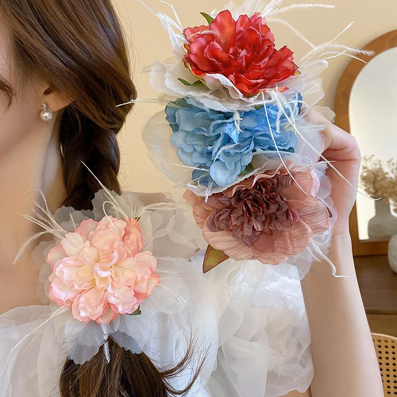 Simple fabric flower hairpin super fairy girl niche duck bill clip fashionable versatile holiday style headdress
Simple fabric flower hairpin super fairy girl niche duck bill clip fashionable versatile holiday style headdress