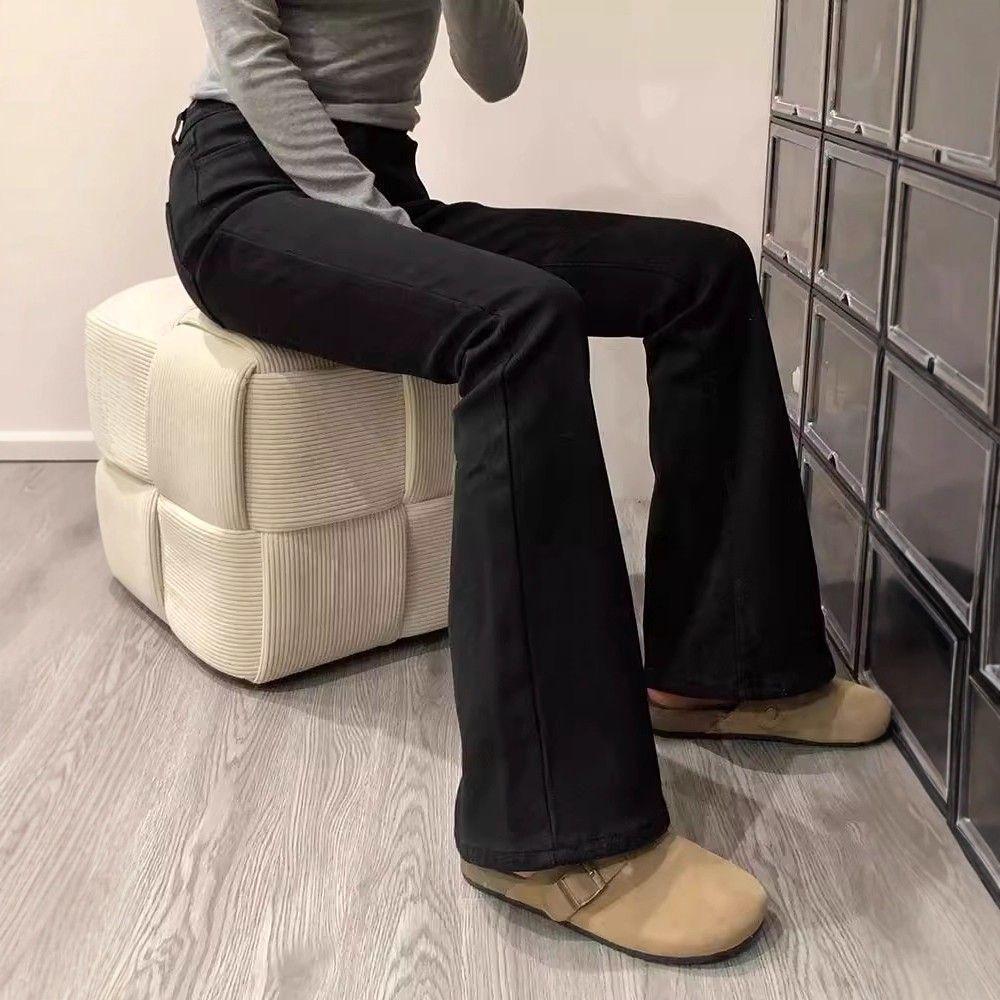 Women s Black Micro-Flare Jeans: Plus Velvet, Thickened, Elastic, Plus Size, High Waist, Slimming, for Autumn and Winter. M: 99-112 lbs
Women s Black Micro-Flare Jeans: Plus Velvet, Thickened, Elastic, Plus Size, High Waist, Slimming, for Autumn and Winter. M: 99-112 lbs
