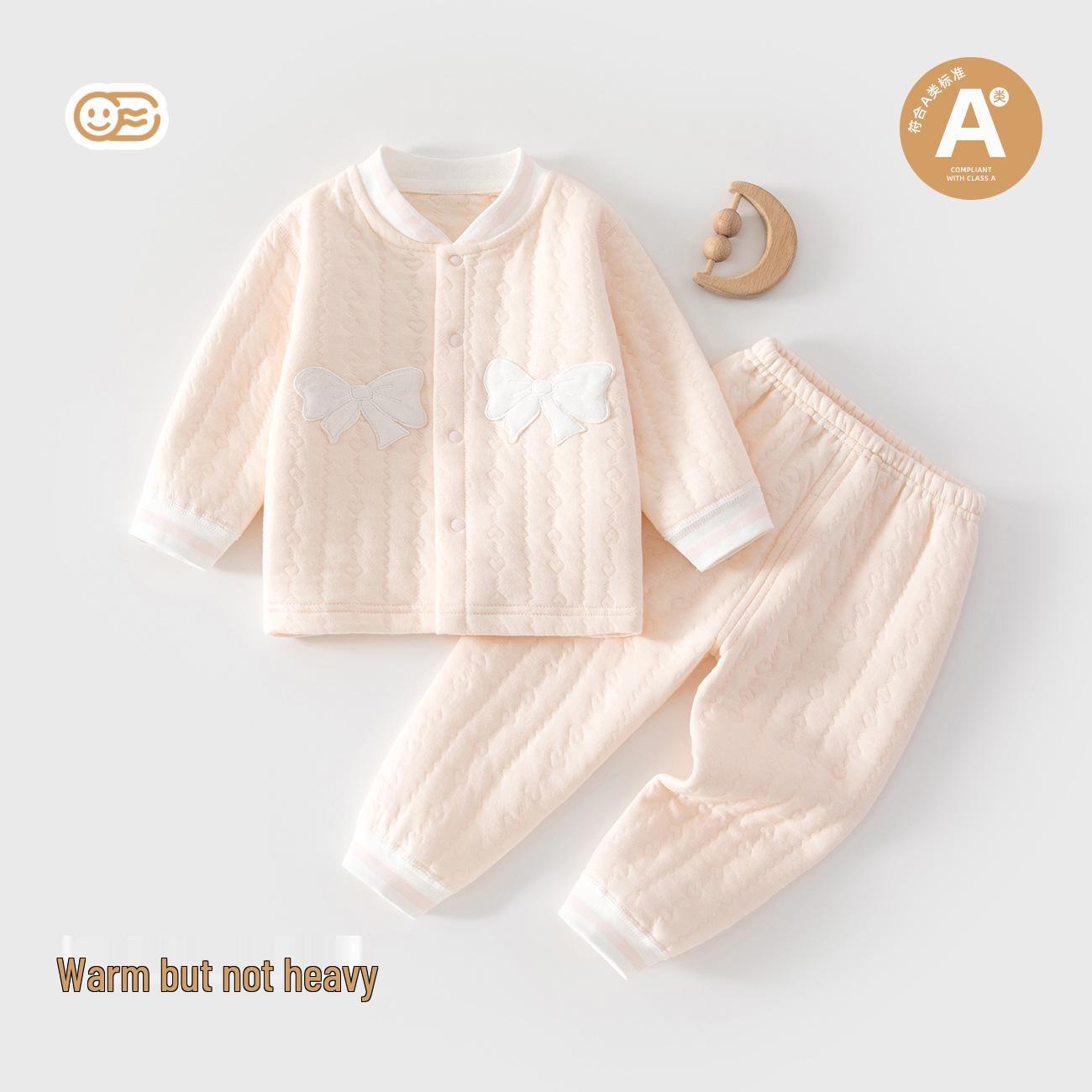 Autumn/Winter Warm Baby Set: Cotton Padded Underwear & Pajamas 90 cm
Autumn/Winter Warm Baby Set: Cotton Padded Underwear & Pajamas 90 cm