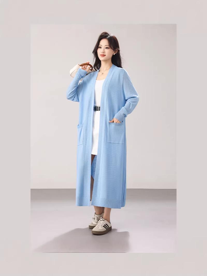 Plus Size Women s Extended Length Double Pocket Knit Cardigan Sweater - Spring/Summer 2026 Collection One Size чорний
Plus Size Women s Extended Length Double Pocket Knit Cardigan Sweater - Spring/Summer 2026 Collection One Size чорний