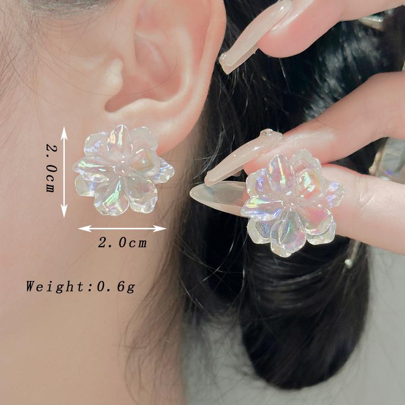 Trendy Big White Flower Earrings for Women Wedding Party Elegant Colorful Blooming Petals Stud Earrings Cute Sweet Zircon Gift
Trendy Big White Flower Earrings for Women Wedding Party Elegant Colorful Blooming Petals Stud Earrings Cute Sweet Zircon Gift