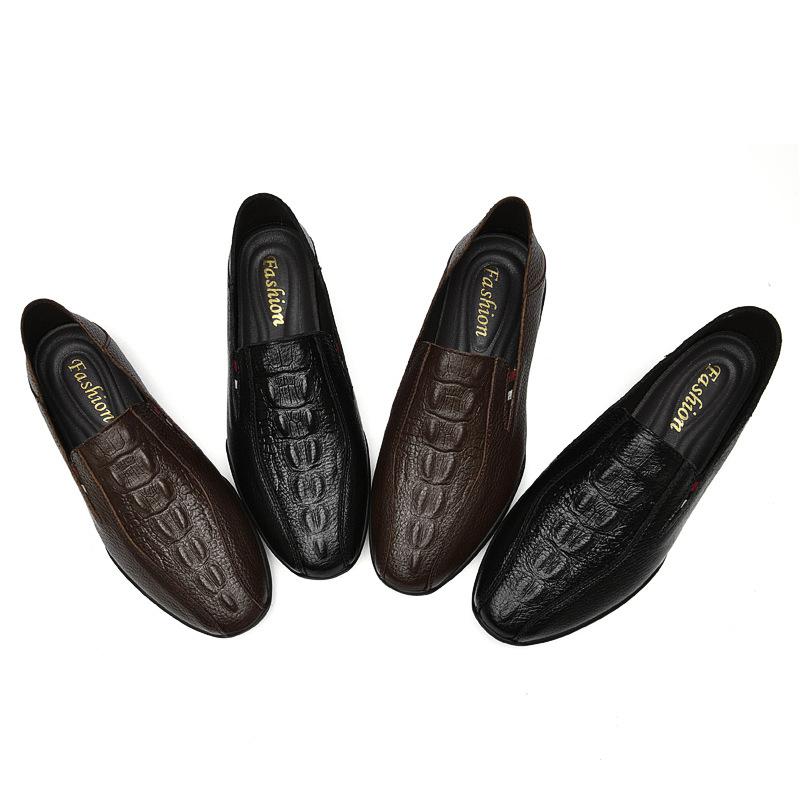 Embossed crocodile pattern casual leather shoes men s shoes shallow mouth breathable loafer small leather shoes 45 коричневий
Embossed crocodile pattern casual leather shoes men s shoes shallow mouth breathable loafer small leather shoes 45 коричневий