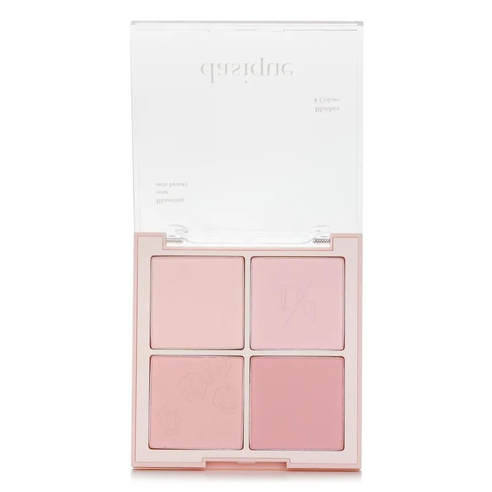 Blending Mood Cheek - 15 Rose Milk Tea 11.2g
Blending Mood Cheek - 15 Rose Milk Tea 11.2g