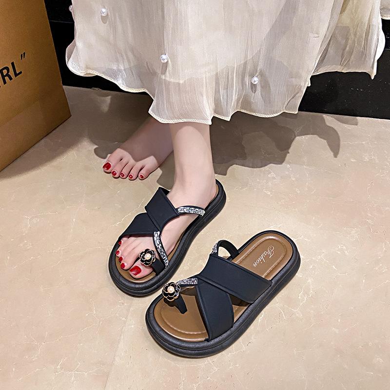 Летние тапочки Camellia Water Diamond с комплектом юбки и охладителями для пальцев ног 40-41 чёрный
Летние тапочки Camellia Water Diamond с комплектом юбки и охладителями для пальцев ног 40-41 чёрный