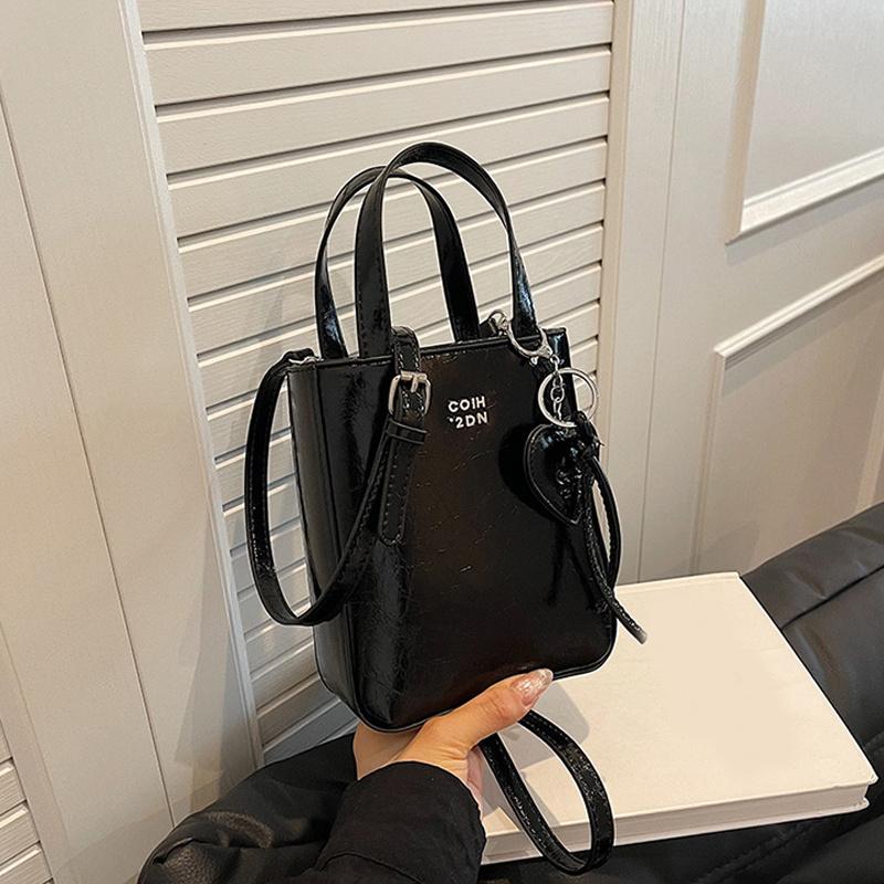 Yogodlns Модная женская сумка через плечо из искусственной кожи, мини-серебристая сумка кросс-боди, высококачественная маленькая квадратная сумка для женщин 15x6x18cm чёрный
Yogodlns Модная женская сумка через плечо из искусственной кожи, мини-серебристая сумка кросс-боди, высококачественная маленькая квадратная сумка для женщин 15x6x18cm чёрный