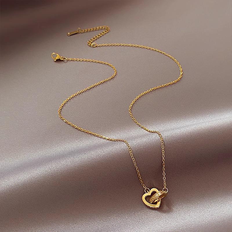 Copper-Plated Gold Heart-to-Heart Necklace: Elegant, Luxurious, Versatile Women s Accessory.
Copper-Plated Gold Heart-to-Heart Necklace: Elegant, Luxurious, Versatile Women s Accessory.