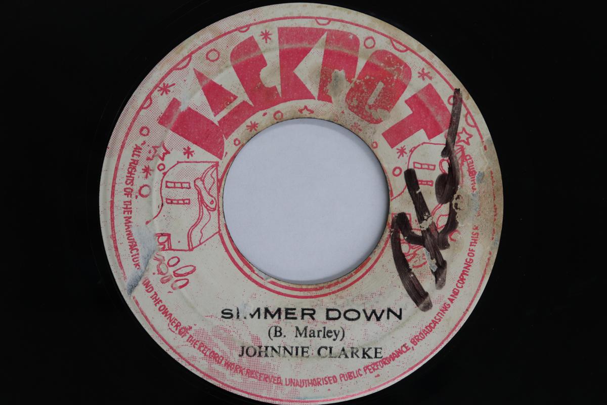 7inch Record JOHNNY CLARKE - Simmer Down none Jackpot 1976 Jamaica Reggae, Ska & Dub Used
7inch Record JOHNNY CLARKE - Simmer Down none Jackpot 1976 Jamaica Reggae, Ska & Dub Used