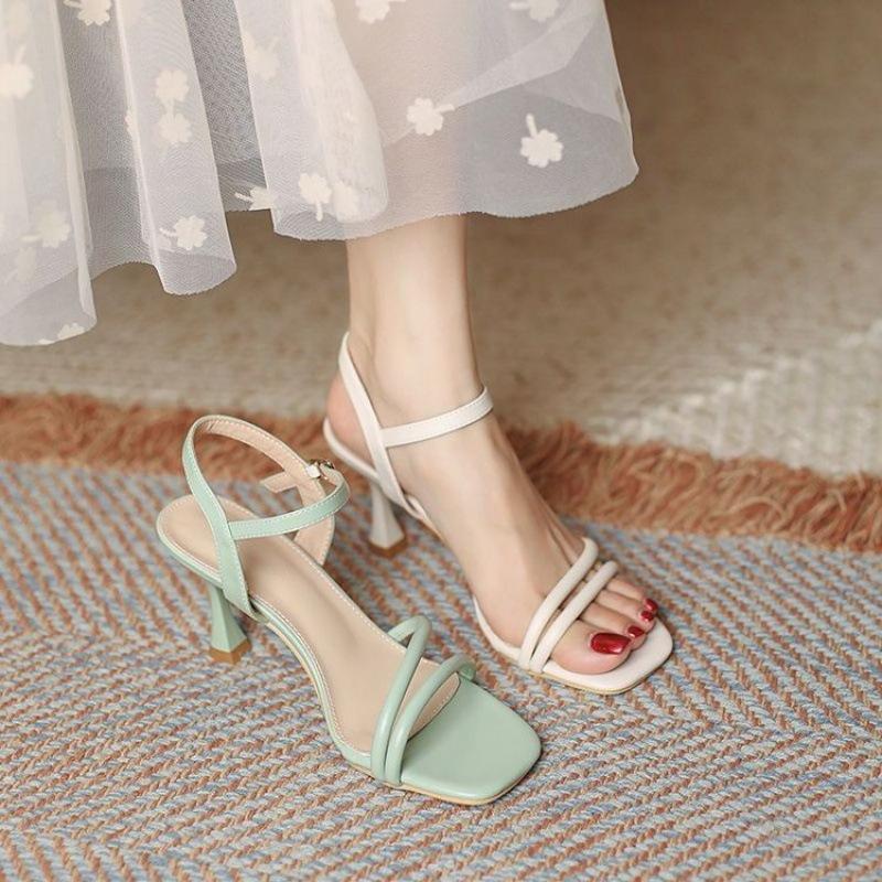 Woman Summer Sandals Sexy New Trend Ankle Strap Open Toe High Heels One Word Buckle Ladies Shoes Sandalias De Mujer 39 світло-зелений колір
Woman Summer Sandals Sexy New Trend Ankle Strap Open Toe High Heels One Word Buckle Ladies Shoes Sandalias De Mujer 39 світло-зелений колір