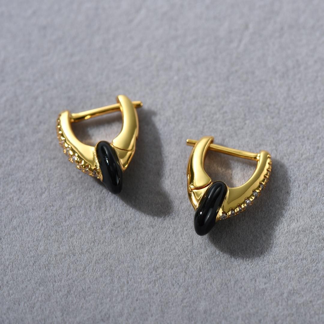 Light Luxury Copper Plated 18K Real Gold Inlaid Super Flash Zircon Drop Glaze Earrings, Ear Buckles, Advanced Temperament Fashionable And Exquisite
Light Luxury Copper Plated 18K Real Gold Inlaid Super Flash Zircon Drop Glaze Earrings, Ear Buckles, Advanced Temperament Fashionable And Exquisite