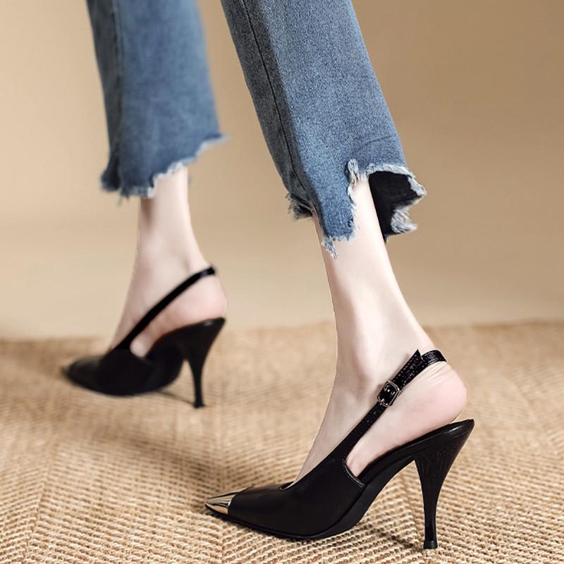 Black high heels women s design sense niche spring 2025 new temperament square head thin heel single shoes bag head sandals 35
Black high heels women s design sense niche spring 2025 new temperament square head thin heel single shoes bag head sandals 35
