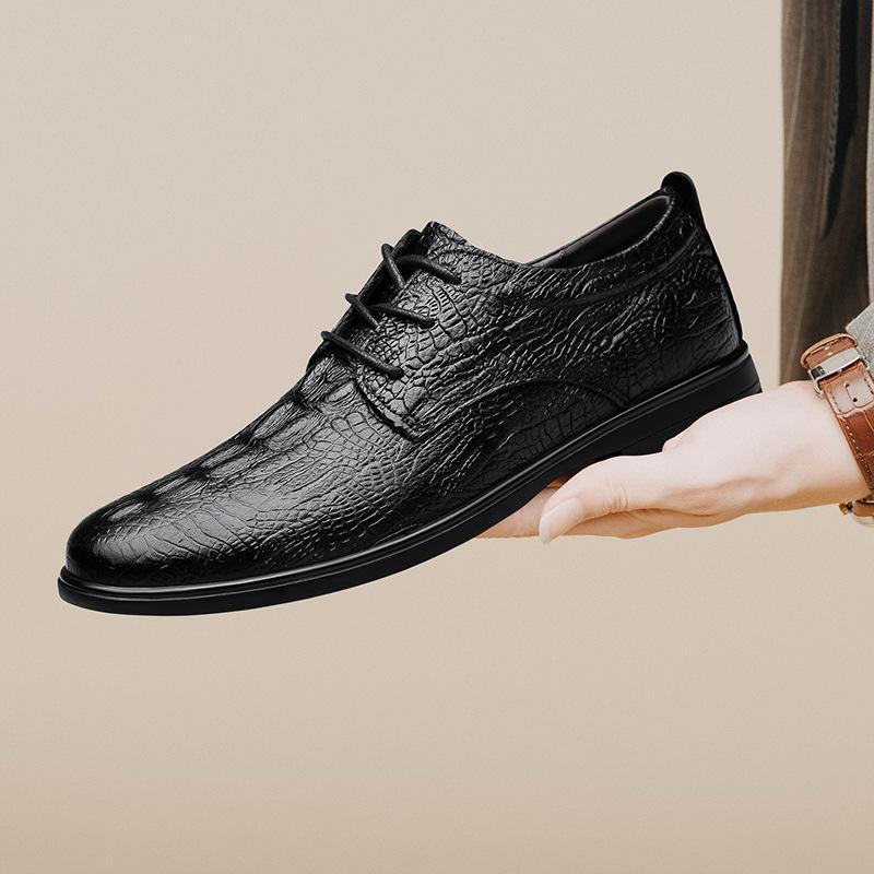 Three-dimensional embossed crocodile pattern business casual men s leather shoes fashion style round head lace-up leather men s shoes 37 чорний
Three-dimensional embossed crocodile pattern business casual men s leather shoes fashion style round head lace-up leather men s shoes 37 чорний