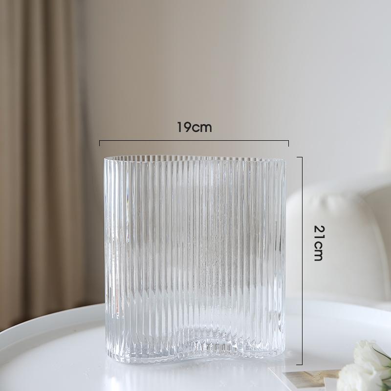 Vase Ornaments Living Room Flower Arrangement Glass Transparent Aquaculture Flowers Bedroom Light Luxury
Vase Ornaments Living Room Flower Arrangement Glass Transparent Aquaculture Flowers Bedroom Light Luxury