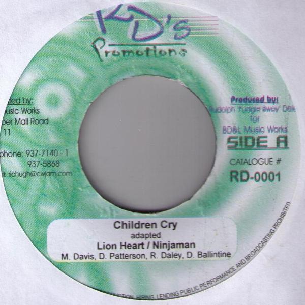 7inch Record LION HEART & NINJAMAN - Children Cry RD0001 RD s Promotions Jamaica Reggae, Ska & Dub Used
7inch Record LION HEART & NINJAMAN - Children Cry RD0001 RD s Promotions Jamaica Reggae, Ska & Dub Used