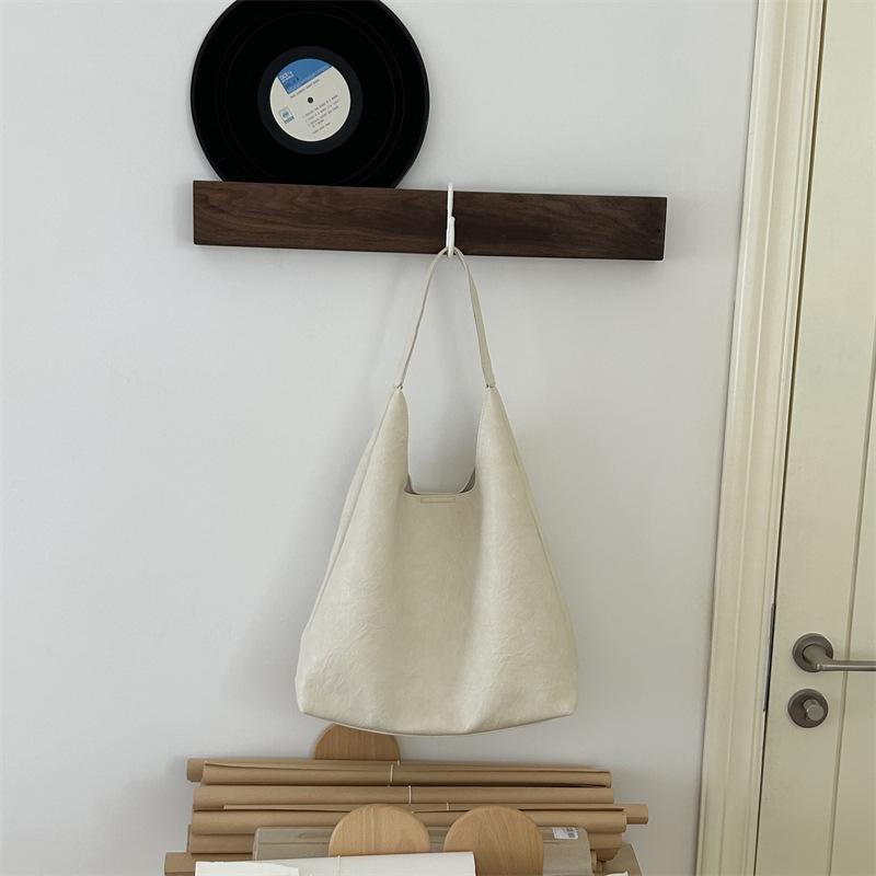 Casual Women Shoulder Bag PU Leather Tote Handbags High Capacity Soft Leather Composite Bags Female Shopping Totes for Women бежевый
Casual Women Shoulder Bag PU Leather Tote Handbags High Capacity Soft Leather Composite Bags Female Shopping Totes for Women бежевый