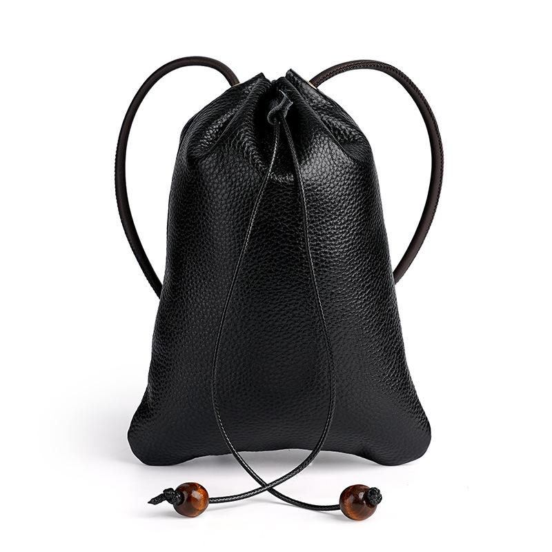 Universal One-shoulder Leather Cup Cover Top-layer Cowhide Thermos Straw Bottle Cross-body Mobile Phone Bag Wallet 22x16x2cm чёрный
Universal One-shoulder Leather Cup Cover Top-layer Cowhide Thermos Straw Bottle Cross-body Mobile Phone Bag Wallet 22x16x2cm чёрный