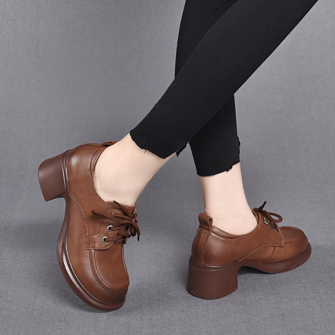 Туфли-лодочки с круглым носком и толстым каблуком, женская обувь, осенние новинки, средний каблук, маленькие кожаные туфли, первый слой коровьей кожи, низкие туфли 39 коричневый
Туфли-лодочки с круглым носком и толстым каблуком, женская обувь, осенние новинки, средний каблук, маленькие кожаные туфли, первый слой коровьей кожи, низкие туфли 39 коричневый