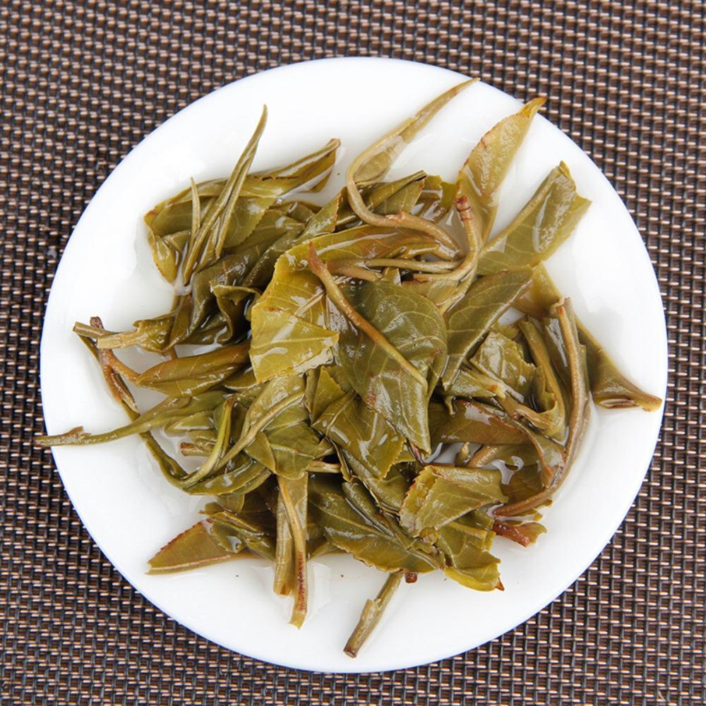 Pu erh Raw Tea Cake 100g Brown Mountain Herbal Tea Energy Boost 01
Pu erh Raw Tea Cake 100g Brown Mountain Herbal Tea Energy Boost 01