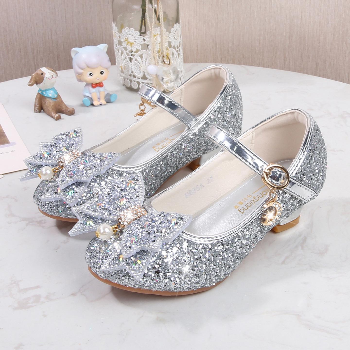 Pearl Pendant Single Shoe Style gold Children s Fashion Shoes for Performances, Presentations, and Fashion Shows 38 срібний
Pearl Pendant Single Shoe Style gold Children s Fashion Shoes for Performances, Presentations, and Fashion Shows 38 срібний