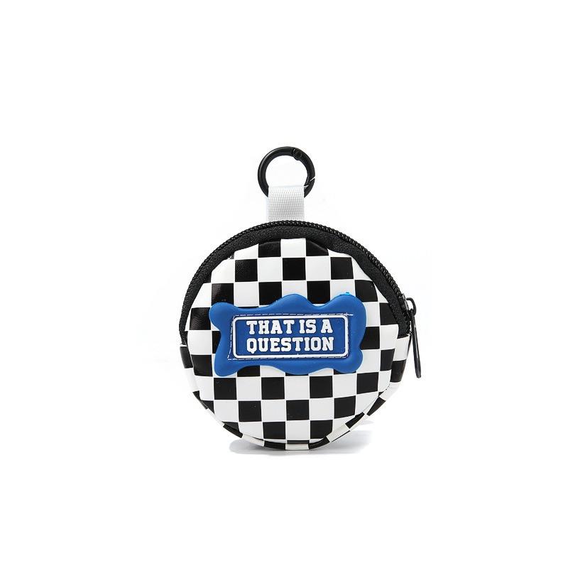 New contrasting smiley face travel change mini bag bluetooth headset key makeup storage small bag portable
New contrasting smiley face travel change mini bag bluetooth headset key makeup storage small bag portable