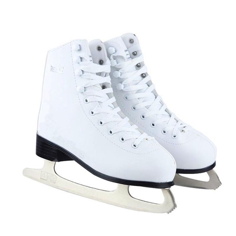 Белые коньки из ПВХ с меховой подкладкой для фигурного катания 37
Белые коньки из ПВХ с меховой подкладкой для фигурного катания 37