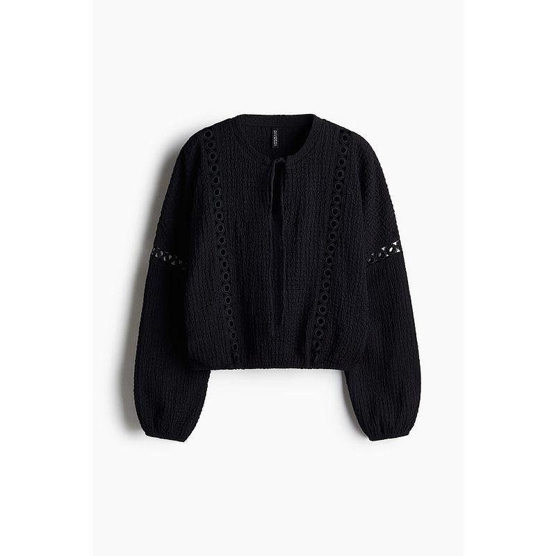 HM Women s Clothing Fall 2025 New Lace Inlay Wrinkle Feeling Tops 1277899
HM Women s Clothing Fall 2025 New Lace Inlay Wrinkle Feeling Tops 1277899