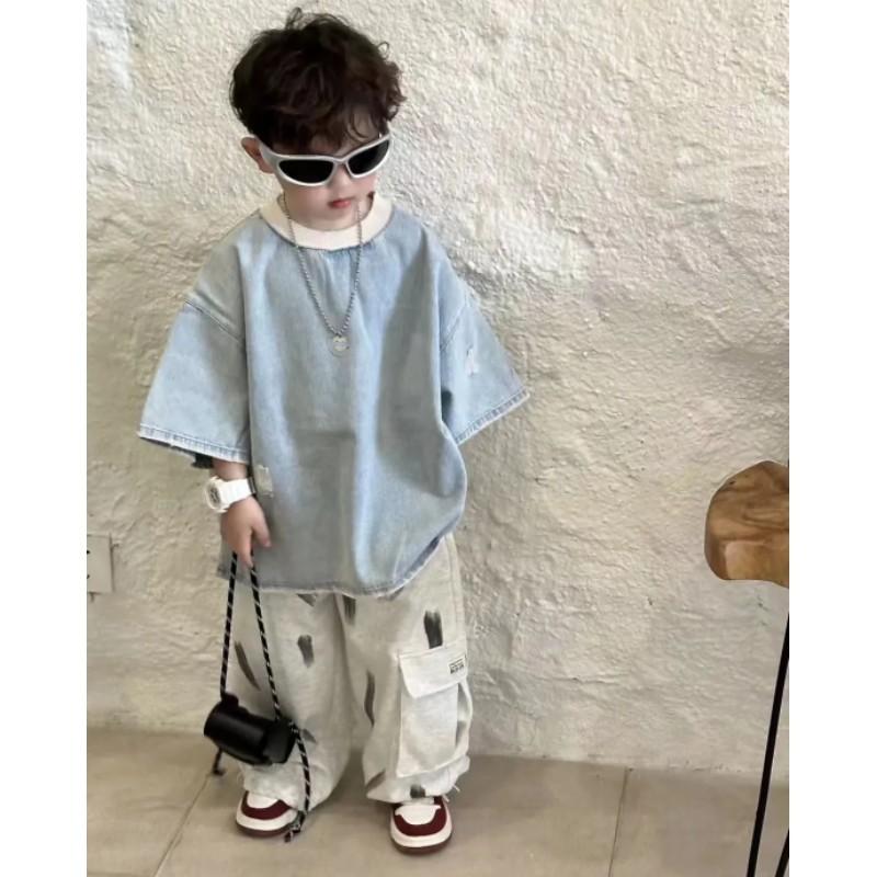 Children s Spring Summer Korean Denim Hole Short Sleeved Top and Beige Knitted Loose Casual Sports Pants Two-piece Set Outfits 140
Children s Spring Summer Korean Denim Hole Short Sleeved Top and Beige Knitted Loose Casual Sports Pants Two-piece Set Outfits 140