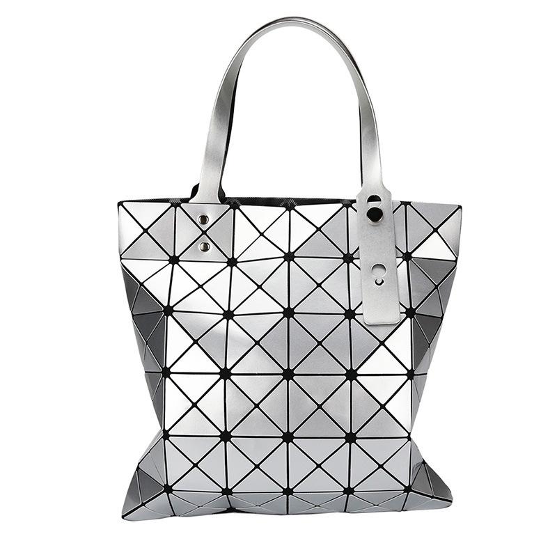 Classic Six-grid New Glossy Fashion Trend Geometric Rhombus Portable Women s Bag 6-grid Folding Variable Shoulder Bag
Classic Six-grid New Glossy Fashion Trend Geometric Rhombus Portable Women s Bag 6-grid Folding Variable Shoulder Bag