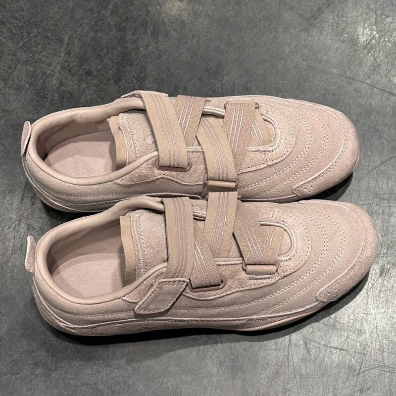 Summer Simple Light and Comfortable Shoes Ladies Tennis Female Flats Women Casual Sneaker 2025 New Breathable Shoes 40
Summer Simple Light and Comfortable Shoes Ladies Tennis Female Flats Women Casual Sneaker 2025 New Breathable Shoes 40