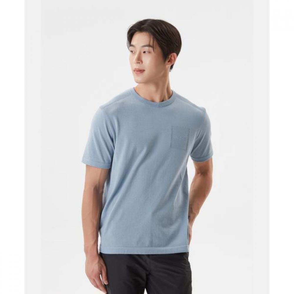 Descente Dualless Fusion Flex трикотаж с коротким рукавом синего цвета BLU0BLUE/100
Descente Dualless Fusion Flex трикотаж с коротким рукавом синего цвета BLU0BLUE/100