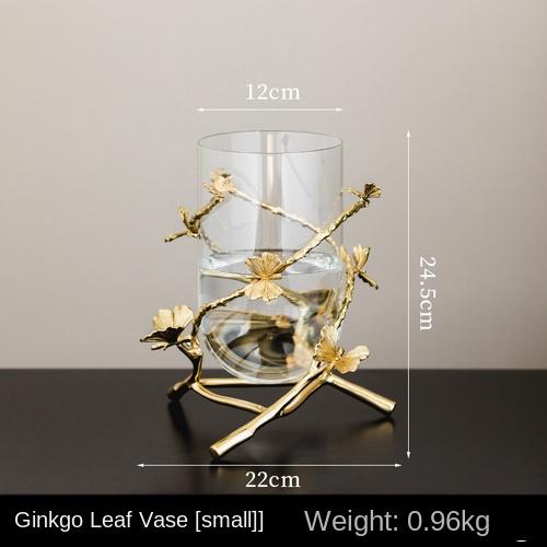 Ваза светлая роскошная латунная стеклянная гинкго лист подходит для гостиной тумба под телевизор с гидропонным растением классическое украшение рабочего стола
Ваза светлая роскошная латунная стеклянная гинкго лист подходит для гостиной тумба под телевизор с гидропонным растением классическое украшение рабочего стола