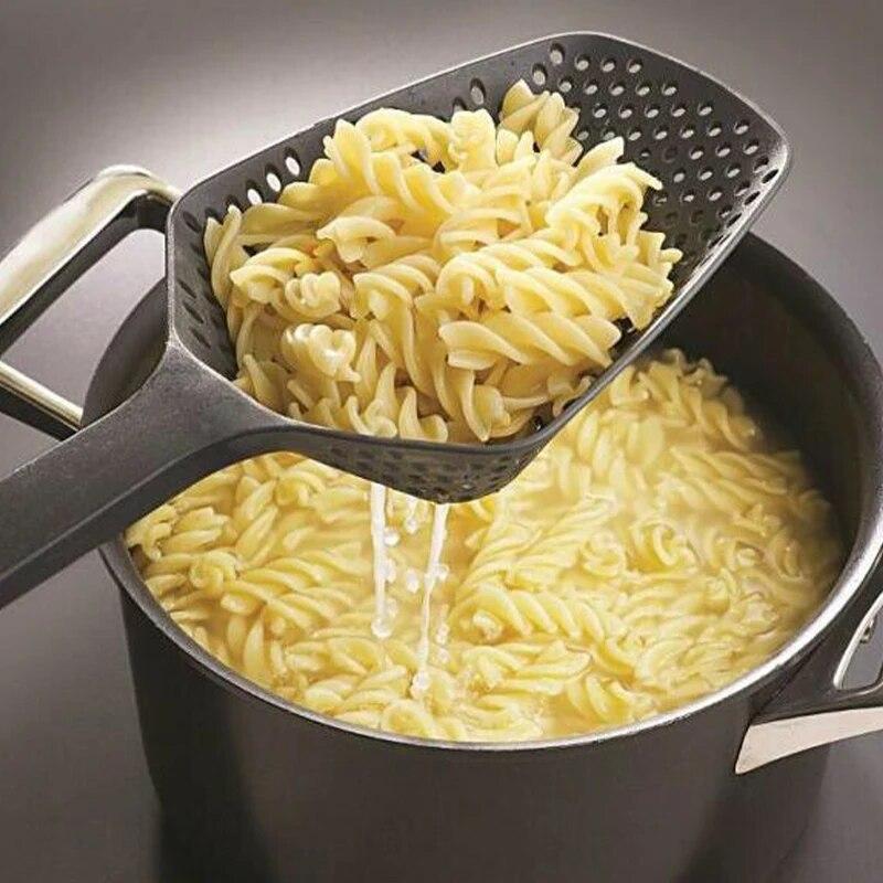 Strainer Spoon Large Funnel Fried Food Strainer Vegetable Food Water Filter Portable Home Kitchen Cooking Tools чёрный
Strainer Spoon Large Funnel Fried Food Strainer Vegetable Food Water Filter Portable Home Kitchen Cooking Tools чёрный