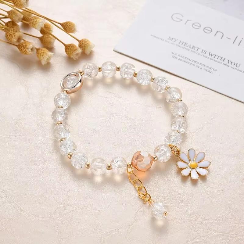 Women s Multi-Color Crystal Beaded Bracelet with Daisy Pendant Cute Sweet Adjustable Chain Bracelets for Daily Fashion Jewelry
Women s Multi-Color Crystal Beaded Bracelet with Daisy Pendant Cute Sweet Adjustable Chain Bracelets for Daily Fashion Jewelry