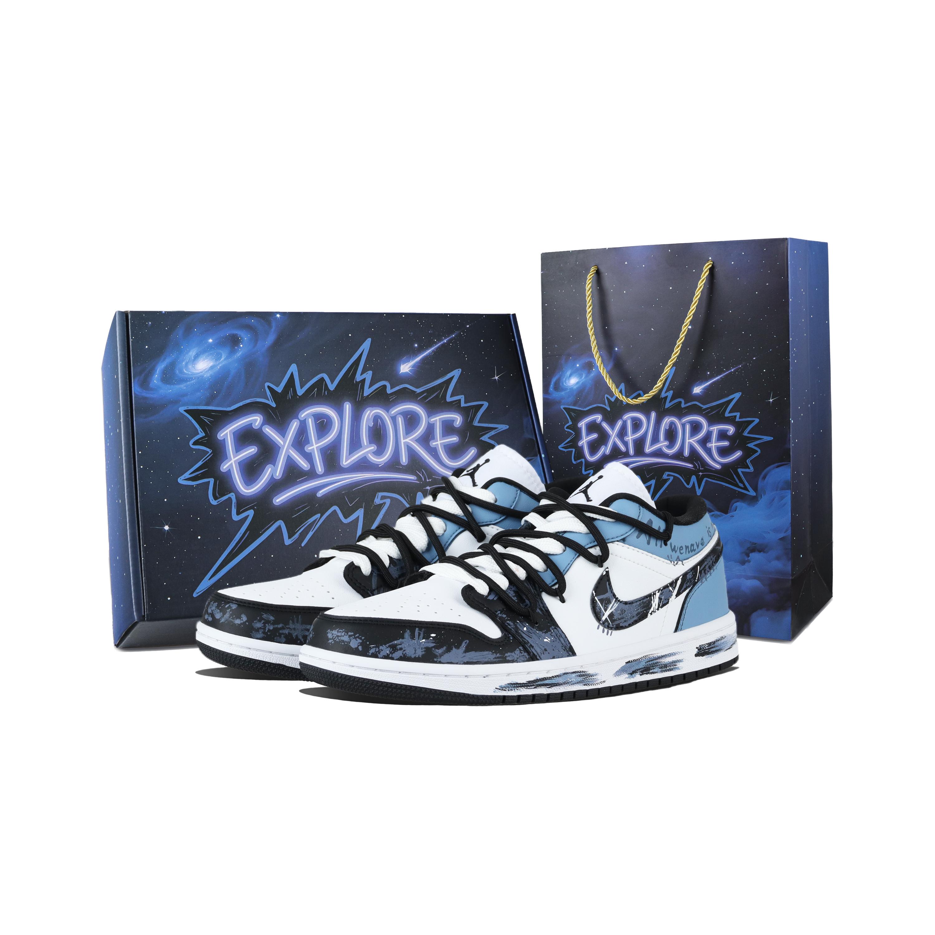 Jordan Air Jordan 1 Present Trend Low top Vintage Basketball Shoes Unisex Blue DC0774-101(Team1171--) 36.5
Jordan Air Jordan 1 Present Trend Low top Vintage Basketball Shoes Unisex Blue DC0774-101(Team1171--) 36.5