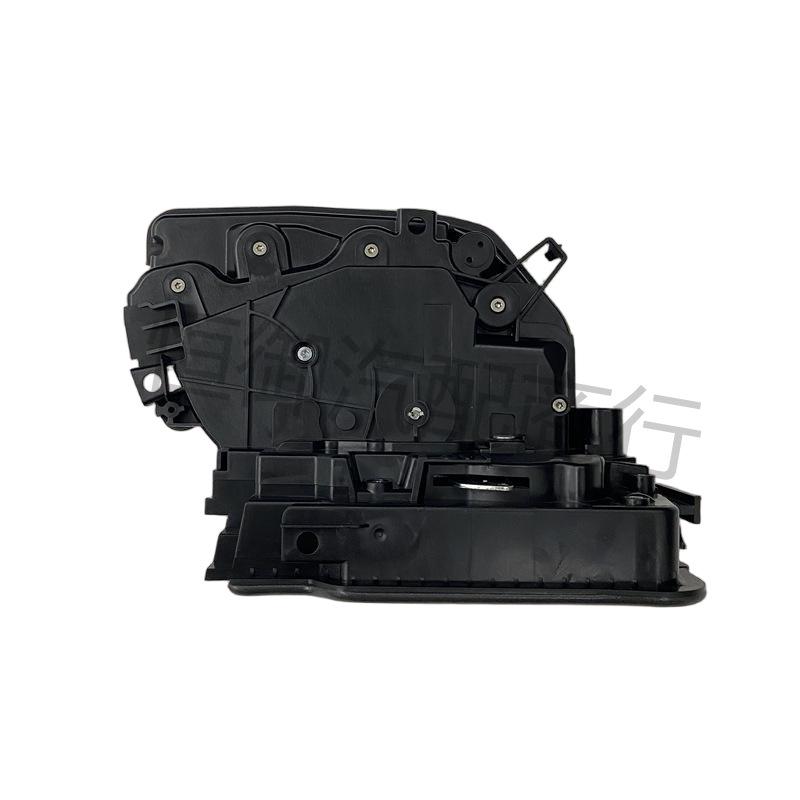 BMW 5 Series (G30) 2018 Central Control Door Lock - Parts 51217281931, 51217281935 51227281940 51227281944
BMW 5 Series (G30) 2018 Central Control Door Lock - Parts 51217281931, 51217281935 51227281940 51227281944