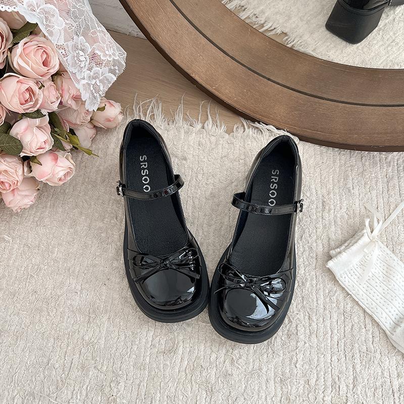 White French retro rough high heel light mouth single shoes women s 2025 new summer with skirt bow Mary Jane shoes 39 чёрный
White French retro rough high heel light mouth single shoes women s 2025 new summer with skirt bow Mary Jane shoes 39 чёрный