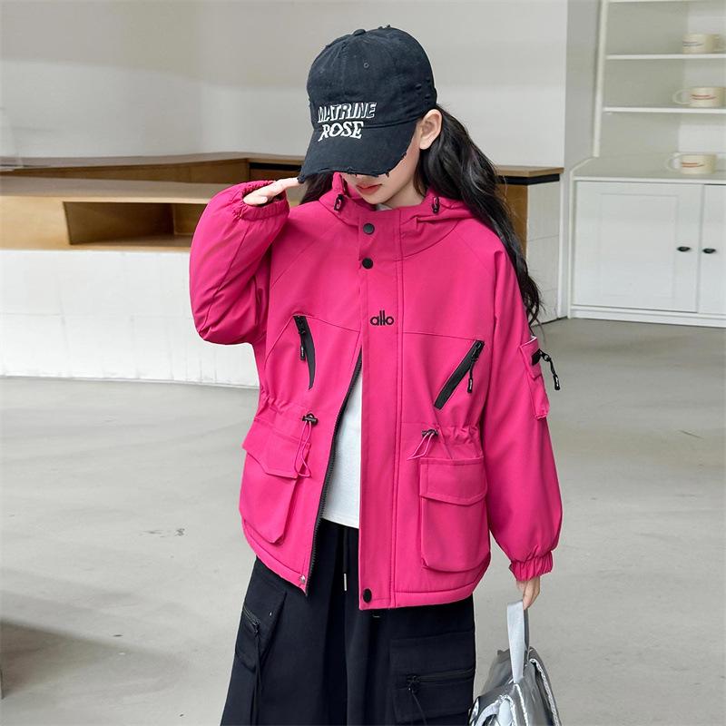 Стильное хлопковое пальто для девочек: Толстая утепленная рабочая ветровка для осени и зимы 150 cm
Стильное хлопковое пальто для девочек: Толстая утепленная рабочая ветровка для осени и зимы 150 cm