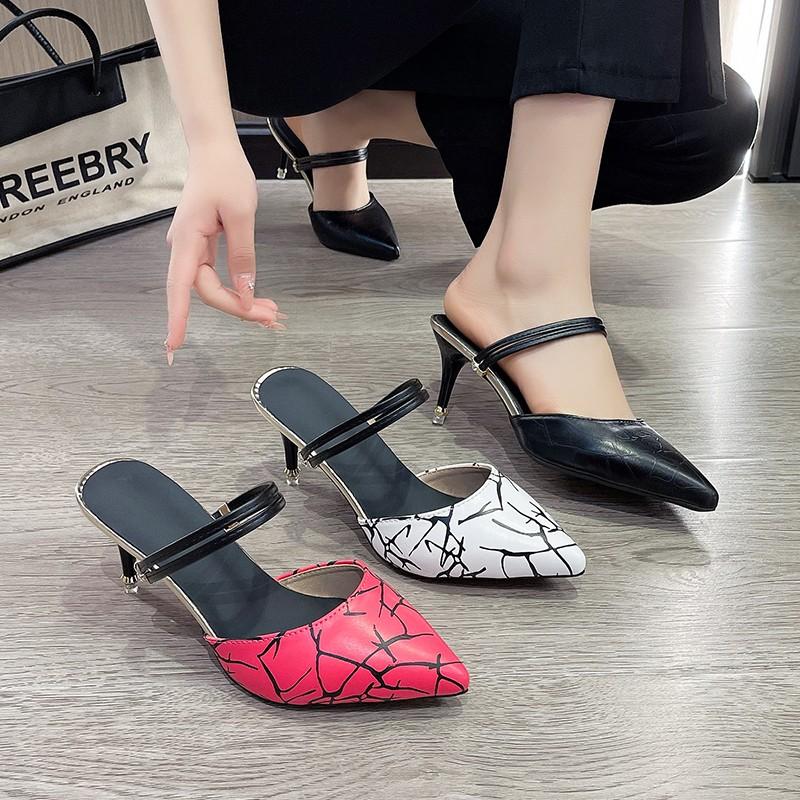 fashion 2024 New Women s Shoes High Heel Sandals Summer Pointed Toe Headband Middle Heel Fashion Sandals Women Shoes
fashion 2024 New Women s Shoes High Heel Sandals Summer Pointed Toe Headband Middle Heel Fashion Sandals Women Shoes