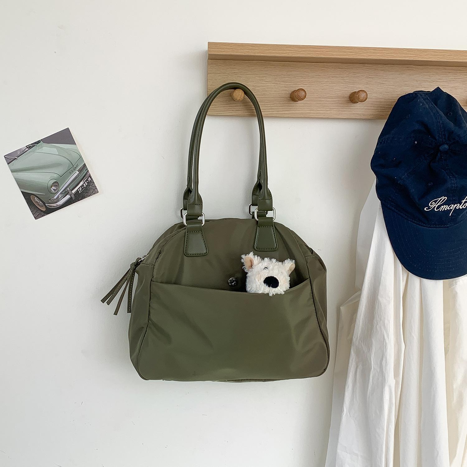 Wave Point Fashion Single Shoulder Crossbody Bag Women s Summer New Style Casual Style Large Capacity Bowling Bag Handbag зелений
Wave Point Fashion Single Shoulder Crossbody Bag Women s Summer New Style Casual Style Large Capacity Bowling Bag Handbag зелений