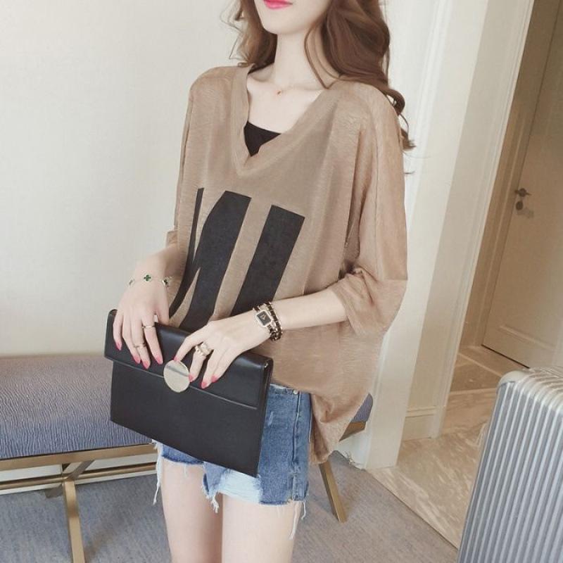 Plus Size Women s Summer Two-Piece Set: Loose Short Sleeve V-neck T-shirt and Camisole 4XL хаки
Plus Size Women s Summer Two-Piece Set: Loose Short Sleeve V-neck T-shirt and Camisole 4XL хаки
