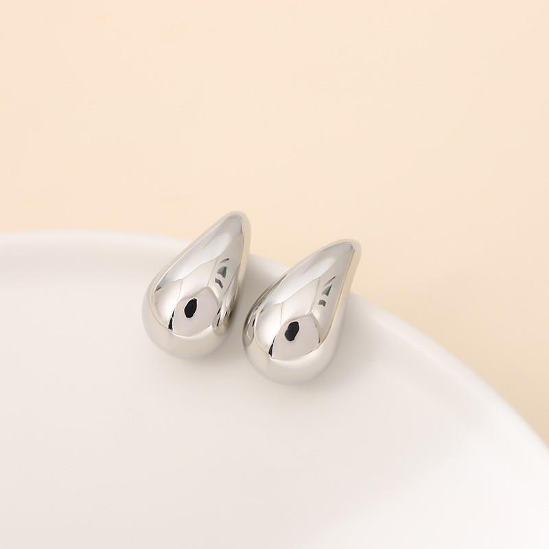 Серьги Острый перец чили Модные серьги Капля воды Высококлассные серьги класса люкс Copper-plated real gold (color retention)
Серьги Острый перец чили Модные серьги Капля воды Высококлассные серьги класса люкс Copper-plated real gold (color retention)