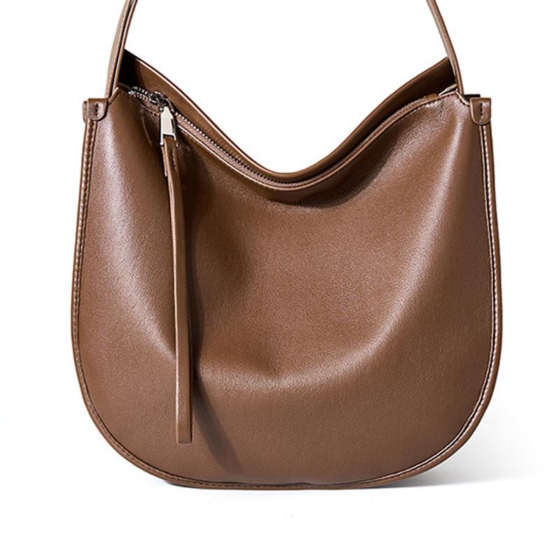 Comfortable Soft Leather Tote Bag Leather Large Capacity Shoulder Bag Top Layer Cowhide Luxurious Handbag Branded Women s Bag 26cmX32cmX5cm
Comfortable Soft Leather Tote Bag Leather Large Capacity Shoulder Bag Top Layer Cowhide Luxurious Handbag Branded Women s Bag 26cmX32cmX5cm