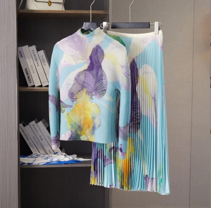 Женская мода осень 2025: Плиссированный комплект топ и юбка One Size зелёный
Женская мода осень 2025: Плиссированный комплект топ и юбка One Size зелёный