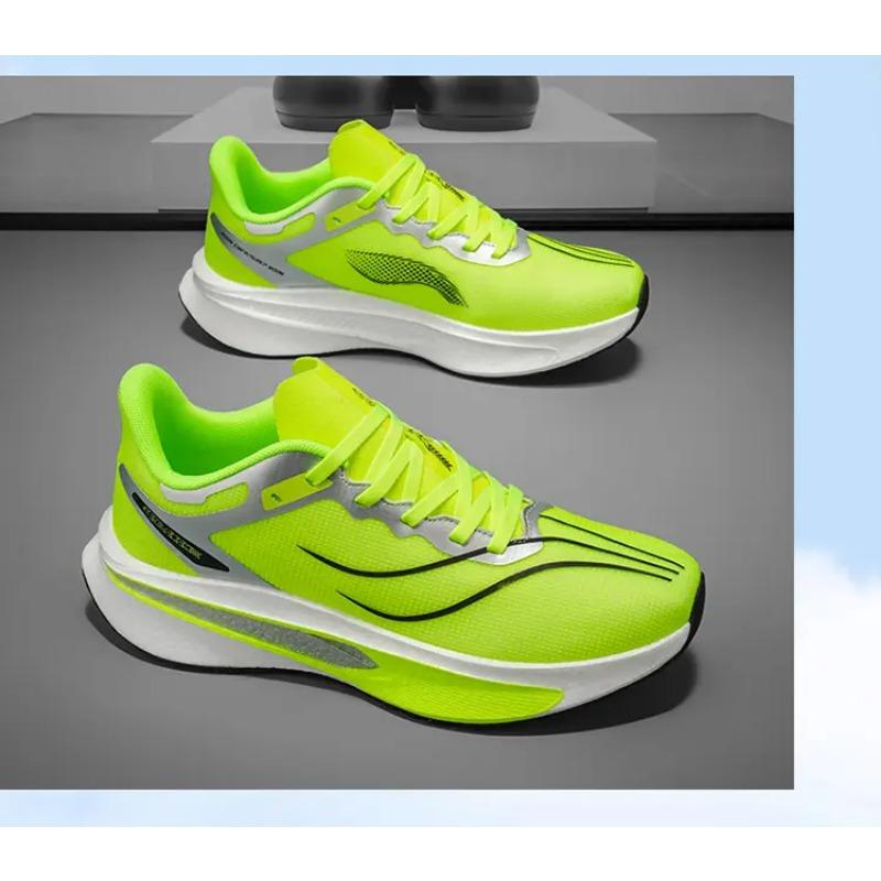 Men s Running Shoes Breathable Mesh Lace-up Athletic Sneakers Lightweight Cushioning Sports Footwear 44 зелений
Men s Running Shoes Breathable Mesh Lace-up Athletic Sneakers Lightweight Cushioning Sports Footwear 44 зелений