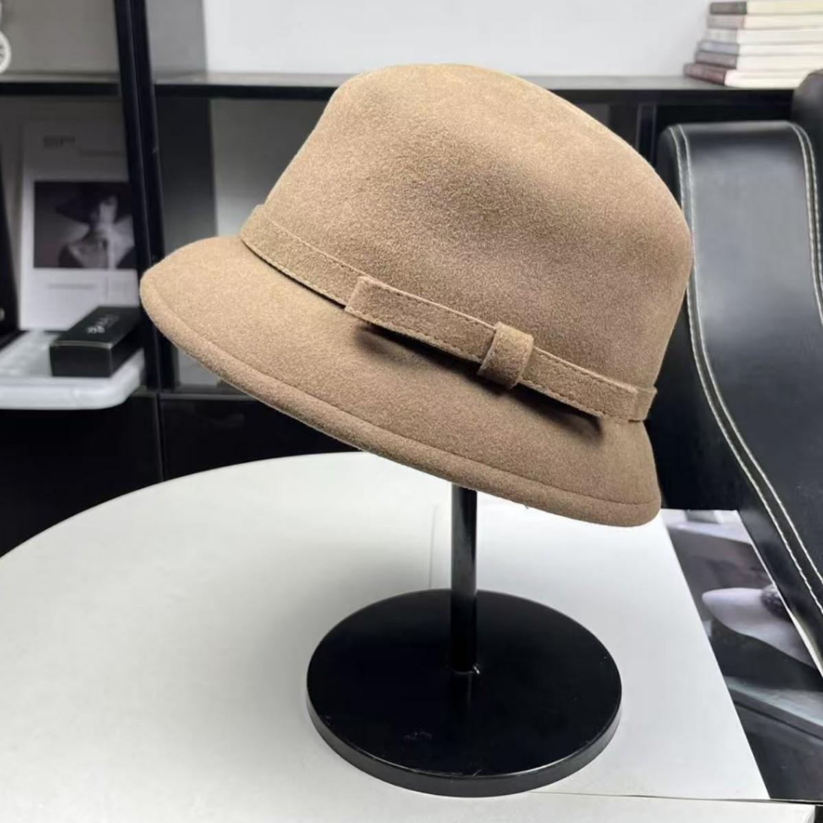 High quality celebrity temperament 100% wool basin hat fashionable foreign style ladies bucket hat elegant short brim top hat adjustable (55-58cm) верблюд
High quality celebrity temperament 100% wool basin hat fashionable foreign style ladies bucket hat elegant short brim top hat adjustable (55-58cm) верблюд